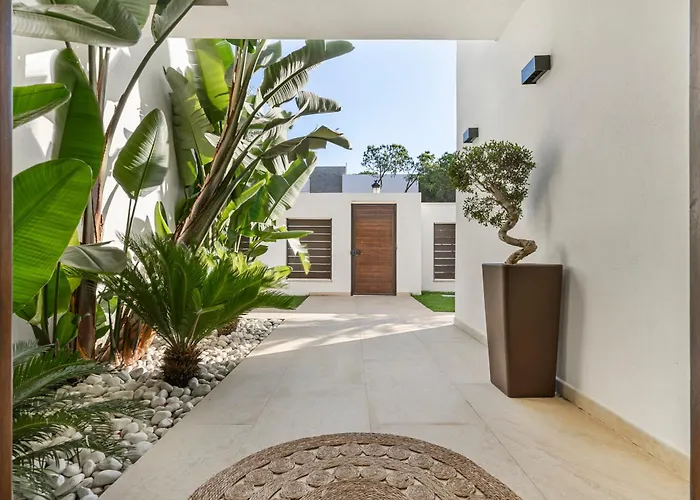 Вілла Paradisus Golf & Wellnes